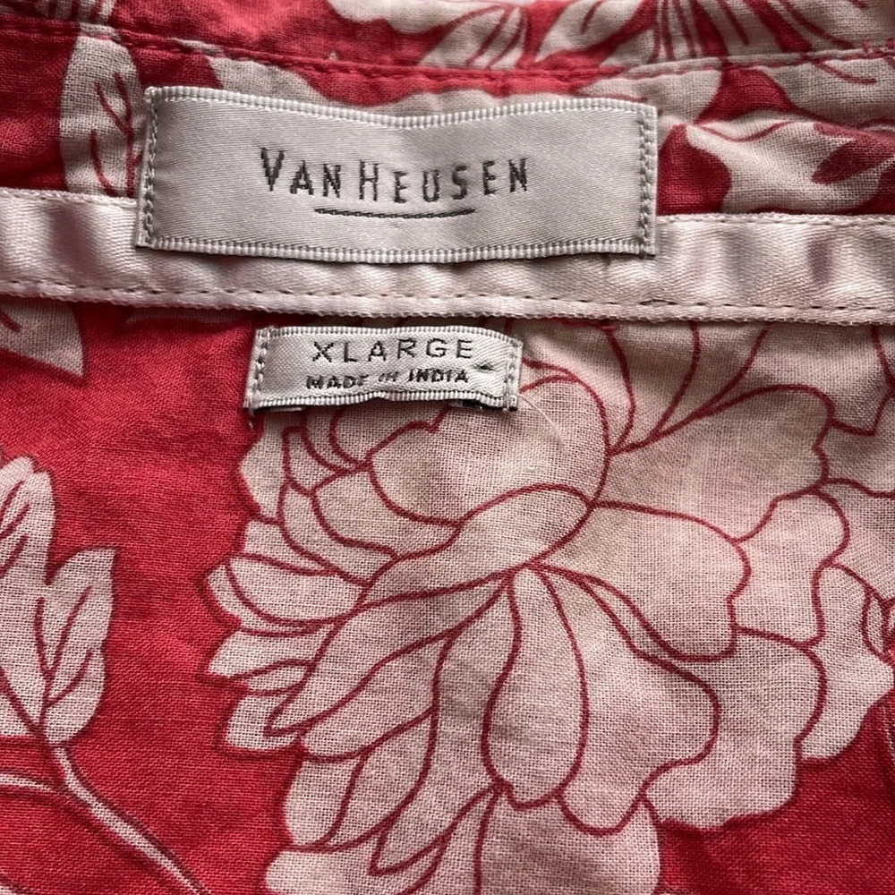 Van Heusen Coral & Beige Floral Print Button Down Blouse, Size XL - Picture 7 of 8
